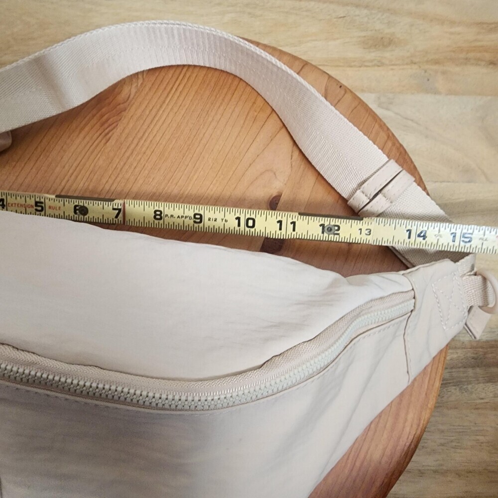 BEIS The Pack Nylon Belt Bag Womens Medium Beige Nylon Crossbody Travel - Picture 13 of 15